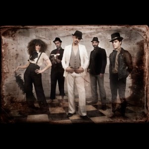 Agua bailada en el agua